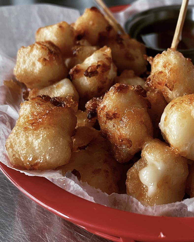 Fried cheese curds at Ricky's
